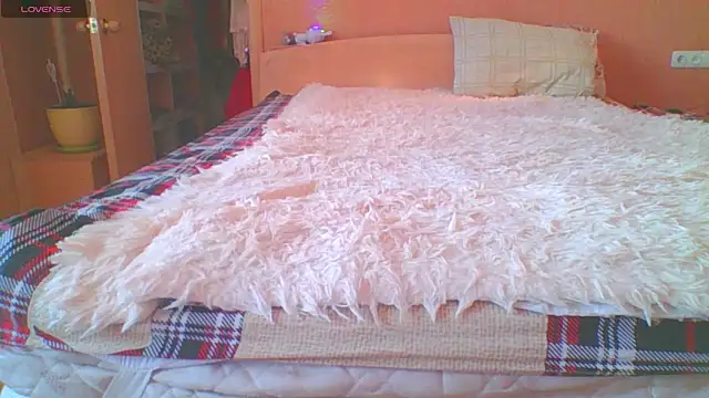 mira_robinsonnn live sex cam