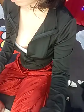 Alone_nothing's cam snapshot