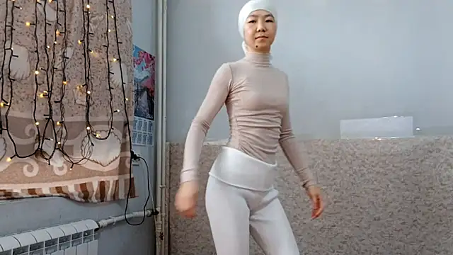 VuiCutie live sex cam