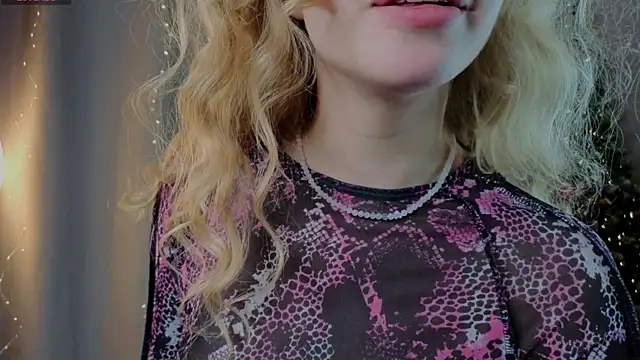 emilyshepar_d live sex cam