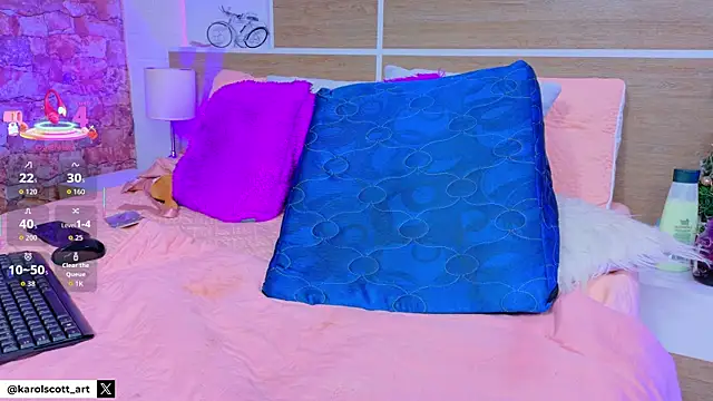 KAROL-SCOTT's cam snapshot