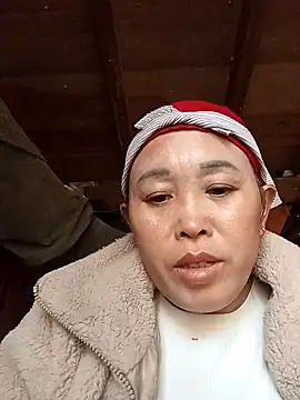 dakota-kis's cam snapshot