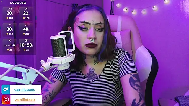 vainilla_doll's cam snapshot