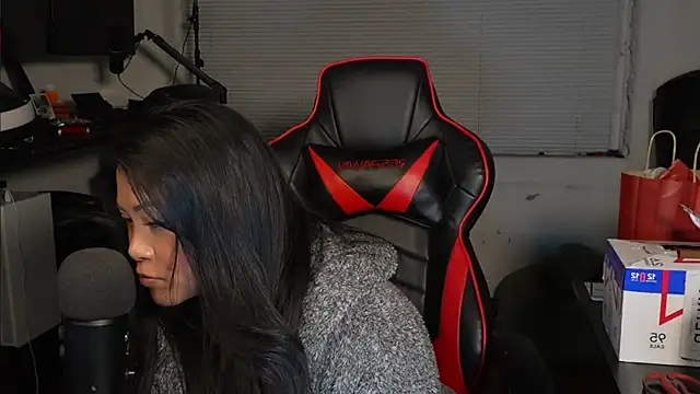 Bubbleliyah live sex cam