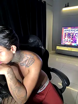 RealGdiass live sex cam