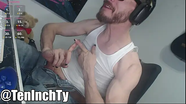teninchty live sex cam