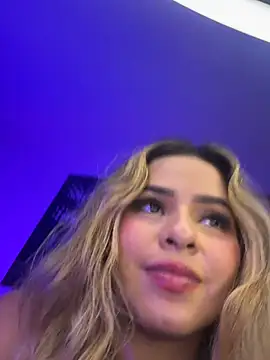 itsdanividarte's cam snapshot