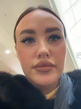 KiraSunshine's cam snapshot