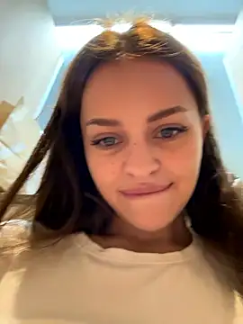 AngelinaTeller live sex cam