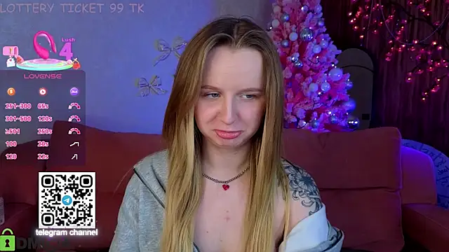 Rina_Panic's cam snapshot