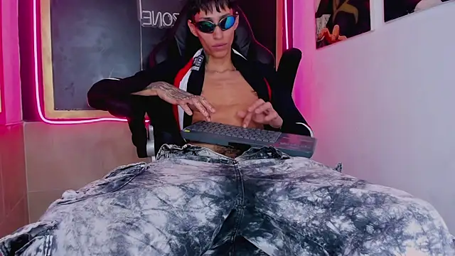 Daniel_Deluc77 live sex cam