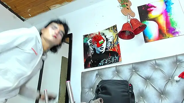 IviMiller@xh live sex cam