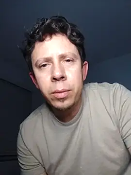 hoy_toyboy live sex cam