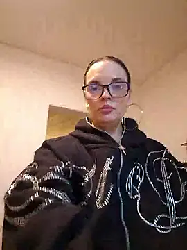 JUJUICY- live sex cam