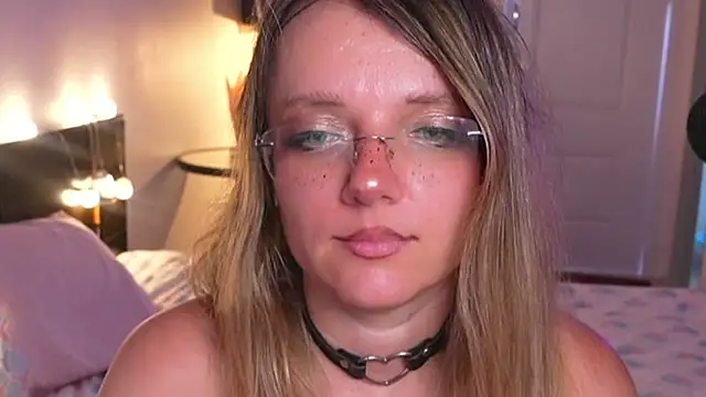 Magnetic_Amy live sex cam