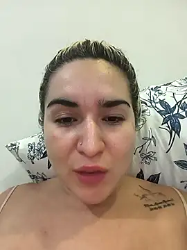 XxxVale1993 live sex cam