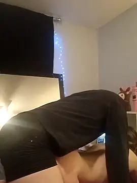 thecouplessecret's cam snapshot