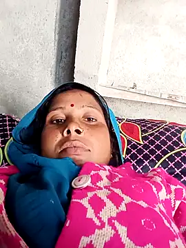 Shreya_pandit's cam snapshot