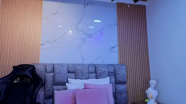 Khalifa_fletcher's cam snapshot