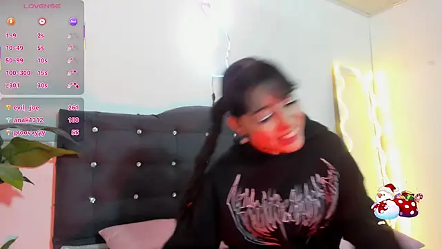 MITZI_TAY1's cam snapshot