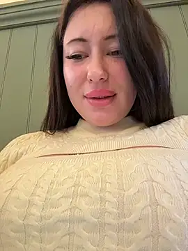 AndreaMood live sex cam