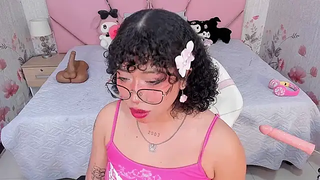 SafiroAgataaa live sex cam