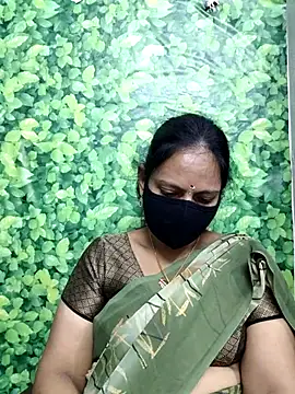 Queen-Neha's cam snapshot