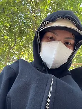 Zim437's cam snapshot