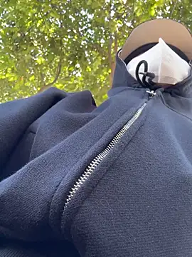 Zim437's cam snapshot