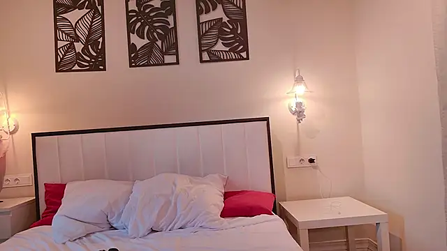 Katrin_Honey's cam snapshot