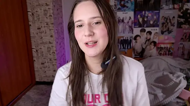 LucyRose3's cam snapshot