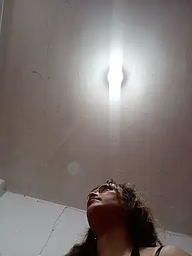 Lady_16's cam snapshot