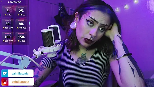 vainilla_doll's cam snapshot