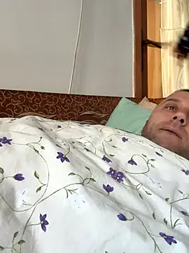 Lecatore80's cam snapshot