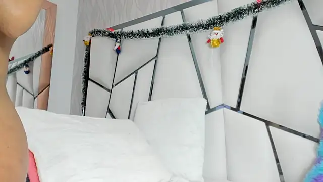 _aurora18_'s cam snapshot