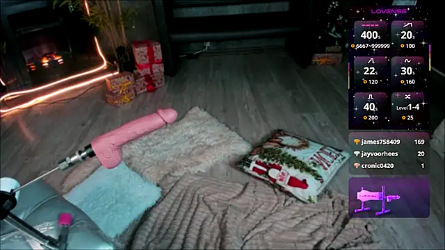 Mira_Fyre's cam snapshot