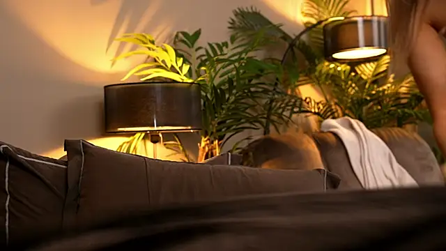 _keeti_'s cam snapshot