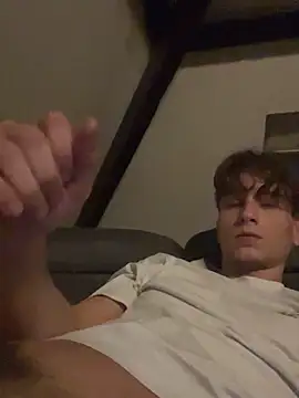 TeenNPlay's cam snapshot