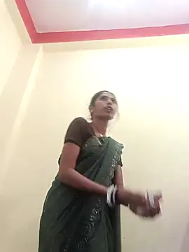 Veshali_Love143's cam snapshot