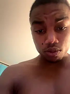 Shhhtrey0375 live sex cam