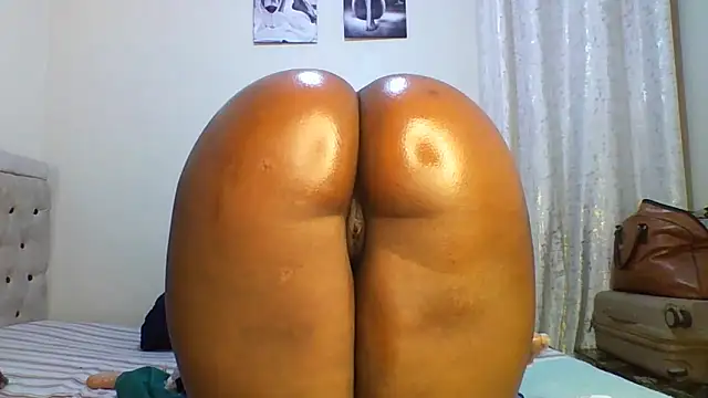 Petitiebooty's cam snapshot