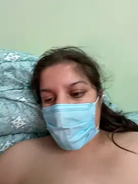 Cute_hotzara live sex cam