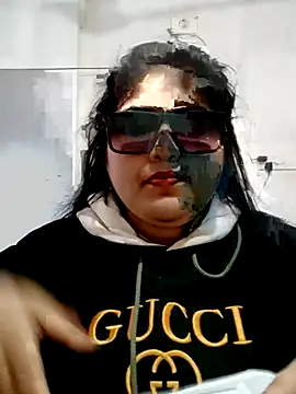 Nusrat-N's cam snapshot