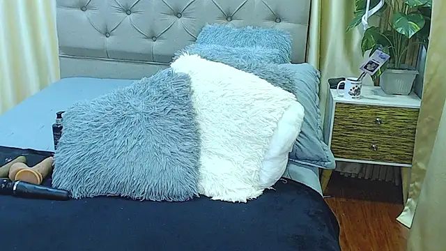 sasi_luna's cam snapshot