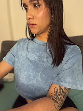 Isabella-Teen's cam snapshot