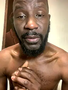 goldenshower2451 live sex cam