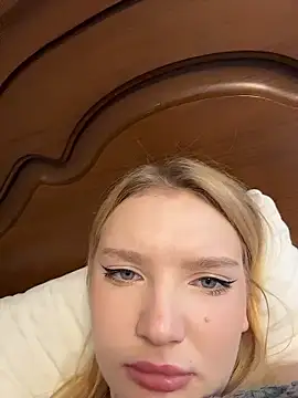 AmmyHot live sex cam