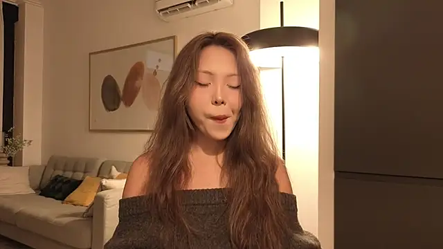 TammiLou live sex cam