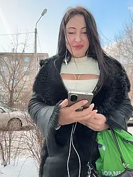 AndreaMood live sex cam