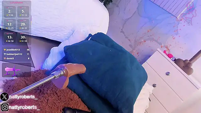 Natty_roberts_'s cam snapshot